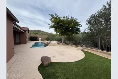 8648 W Rowel Road, Peoria, AZ 85383 - Photo 6
