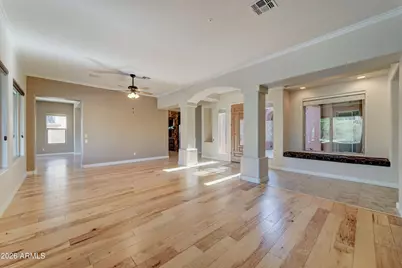 8648 W Rowel Road, Peoria, AZ 85383 - Photo 14