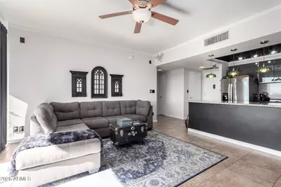 4750 N Central Avenue #8B, Phoenix, AZ 85012 - Photo 4