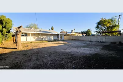 5721 W Cheery Lynn Road, Phoenix, AZ 85031 - Photo 20