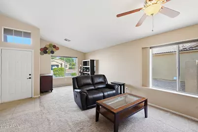 7533 E Navarro Avenue, Mesa, AZ 85209 - Photo 2