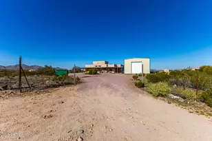 51520 W Wildcat Ln, Maricopa, AZ 85139 - Photo 2