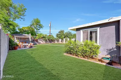 2230 E Clarendon Avenue, Phoenix, AZ 85016 - Photo 34