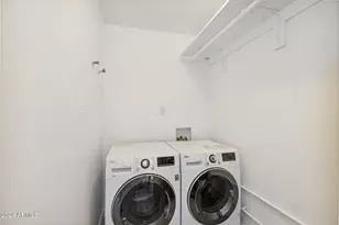 2230 E Clarendon Ave, Phoenix, AZ 85016 - Photo 16