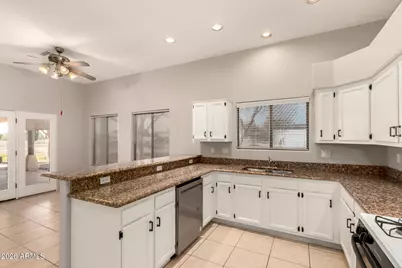 7802 W Orangewood Avenue, Glendale, AZ 85303 - Photo 18