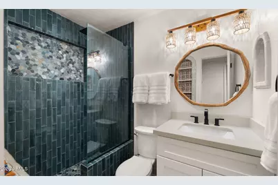 6950 E Earll Drive, Scottsdale, AZ 85251 - Photo 18