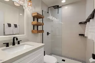 6950 E Earll Dr, Scottsdale, AZ 85251 - Photo 32