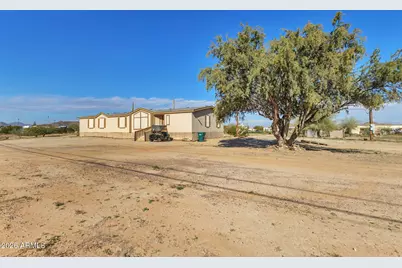 1236 W Judd Road, San Tan Valley, AZ 85144 - Photo 4