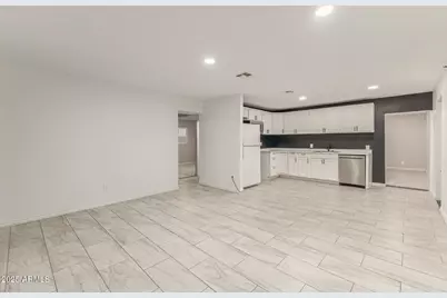 6025 S 13th Street, Phoenix, AZ 85042 - Photo 16