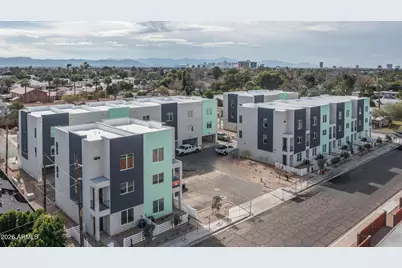 2601 E Clarendon Avenue #2, Phoenix, AZ 85016 - Photo 1