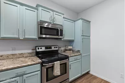 21655 N 36th Avenue #124, Glendale, AZ 85308 - Photo 8