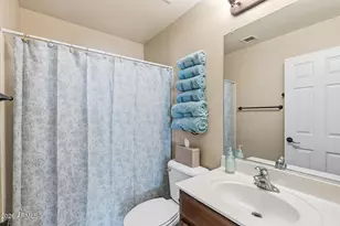 17837 W Watson Ln, Surprise, AZ 85388 - Photo 18