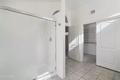 9729 W Burnett Road, Peoria, AZ 85382 - Photo 16