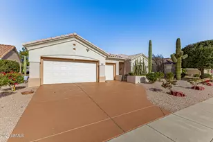 15220 W Las Brizas Ln, Sun City West, AZ 85375 - Photo 2