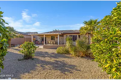 19253 N Hunters Run, Surprise, AZ 85387 - Photo 24