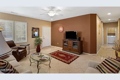 19253 N Hunters Run, Surprise, AZ 85387 - Photo 8