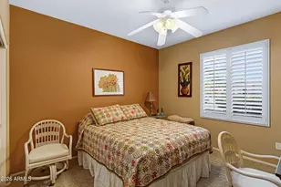 19253 N Hunters Run, Surprise, AZ 85387 - Photo 16