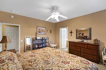 19253 N Hunters Run, Surprise, AZ 85387 - Photo 20