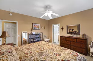 19253 N Hunters Run, Surprise, AZ 85387 - Photo 20