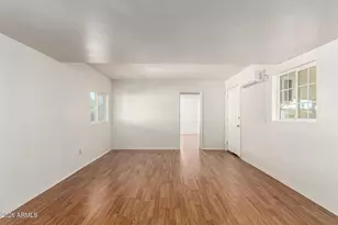 4605 S Priest Dr, Tempe, AZ 85282 - Photo 16