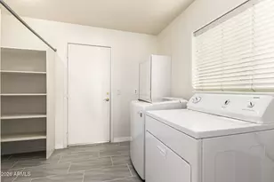 2210 E Paraiso Dr, Phoenix, AZ 85024 - Photo 40