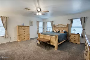 2210 E Paraiso Dr, Phoenix, AZ 85024 - Photo 24