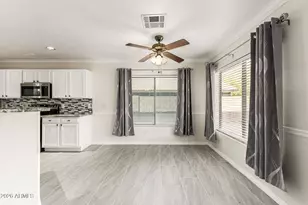 2210 E Paraiso Dr, Phoenix, AZ 85024 - Photo 16