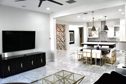 4522 E Vista Bonita Drive, Phoenix, AZ 85050 - Photo 6