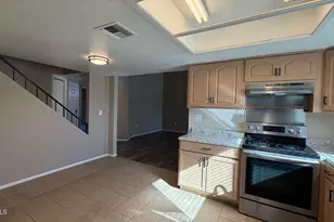 2423 E Maryland Dr, Tempe, AZ 85288 - Photo 8