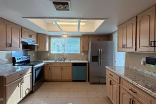 2423 E Maryland Dr, Tempe, AZ 85288 - Photo 12