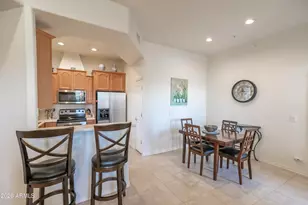 7027 N Scottsdale Rd, Paradise Valley, AZ 85253 - Photo 4