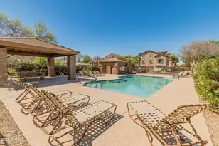 927 W Wendy Way, Gilbert, AZ 85233 - Photo 10