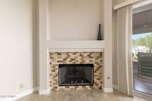 10910 W Mohawk Ln, Peoria, AZ 85373 - Photo 14