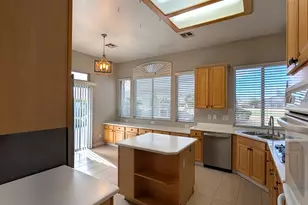 1004 S Parkcrest St, Gilbert, AZ 85296 - Photo 8