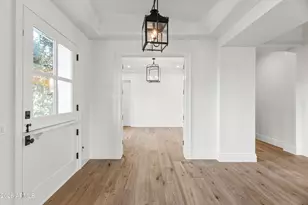 4716 N Dromedary Rd, Phoenix, AZ 85018 - Photo 12