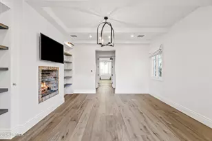 4716 N Dromedary Rd, Phoenix, AZ 85018 - Photo 16