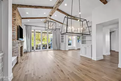 4716 N Dromedary Road, Phoenix, AZ 85018 - Photo 2