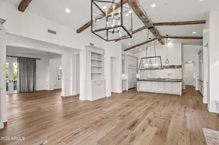 4716 N Dromedary Rd, Phoenix, AZ 85018 - Photo 6