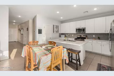 915 E Ruby Court, Casa Grande, AZ 85122 - Photo 4