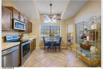 6723 W Cinnabar Avenue, Peoria, AZ 85345 - Photo 2