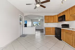 18212 N 34th Ln, Phoenix, AZ 85053 - Photo 10