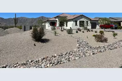 8424 N 194th Drive, Waddell, AZ 85355 - Photo 2