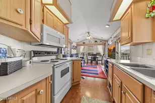 17200 W Bell Rd, Surprise, AZ 85374 - Photo 22