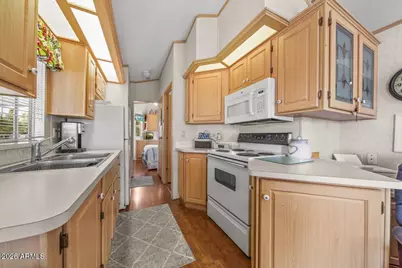 17200 W Bell Road #12, Surprise, AZ 85374 - Photo 4