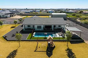 35478 N Fieldview Dr, San Tan Valley, AZ 85140 - Photo 4