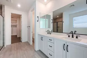 11663 W Luxton Ln, Avondale, AZ 85323 - Photo 38