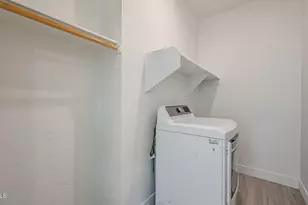 11663 W Luxton Ln, Avondale, AZ 85323 - Photo 34