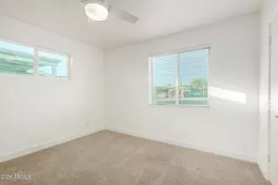1941 W Mitchell Dr, Phoenix, AZ 85015 - Photo 18