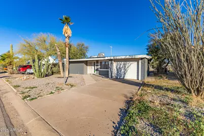 9016 W Santa Cruz Boulevard, Arizona City, AZ 85123 - Photo 2