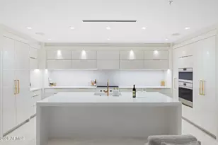 6587 N Palmeraie Blvd, Paradise Valley, AZ 85253 - Photo 8